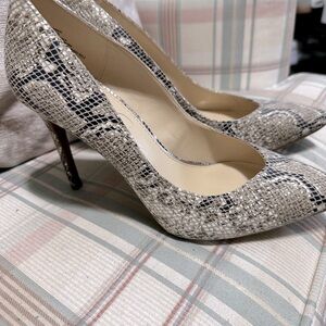 Elegant Snakeskin Patterned Women's Heels